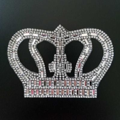 China Pointback Brand Rhinestone Pearl Patch Crown Rhinestone Decorative Hotfix Applique LOCACRYSTAL for sale