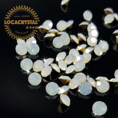 China LOCACRYSTAL brand factory outlet eco-friendly wide range clear crystal diamond pointback rhinestone for bags shoes decorate for sale