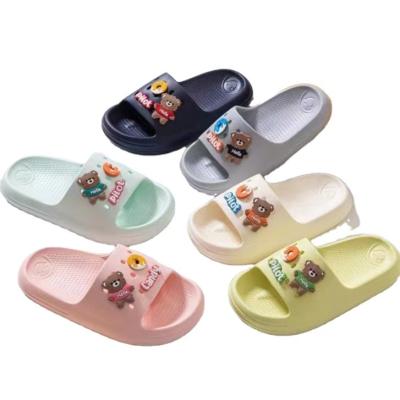 China Cute Cartoon Bear Button Kids Sandals Slip-Resistant Wear Cushioning for sale