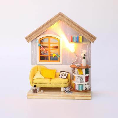 China With light small size diy miniature furniture dollhouse kit for girl gift for sale