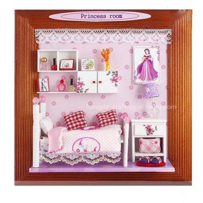 China Toy Hottest Educational Funny Miniature DIY Photo Frame Dollhouse Frame for sale