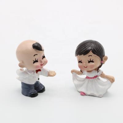 China China Resin Figurine Two Dancing Dolls For DIY Dollhouse Decoration for sale