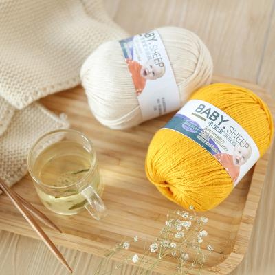 China Anti-pilling 50g 6 Strands Milk Yarn Scarf Yarn Cotton Yarn for sale