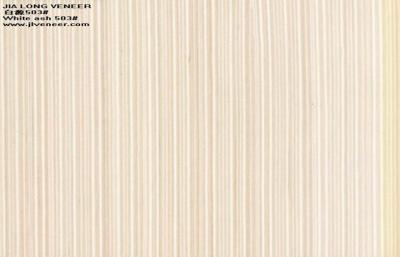 Cina Mobilia Ash Wood Veneer Engineered Basswood spesso 0.2mm - 0,6 millimetri in vendita