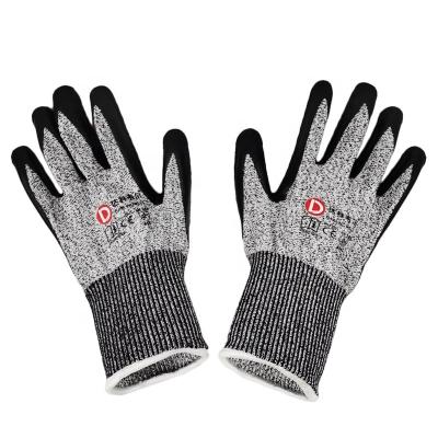 China Construction / Industrial / Heavy Duty Industry / Working Protective Safety Oil And Gas Industry HPPE Hand Gloves Level 5 Darlingwell Anti Cut Resistant Gloves Custom Construction Gloves for sale