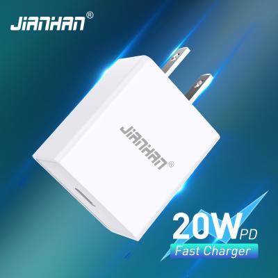 China Super Fast Mobile Phone USB C Wall Charger 20W Charger USB Wall Charger Pad for sale