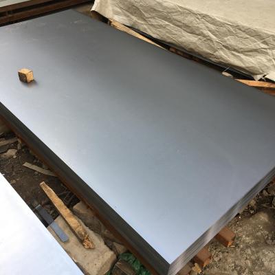 China Cold plate: complete specifications (0.4-3mm thickness), various materials (Q235/SPCC, etc.), silver appearance, widely used in many fields for sale