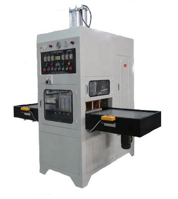 Cina High Frequency Plastic Welding And PVC Cutting Machine in vendita