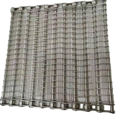 China Corrosion Resistance Stainless Steel Armor Mesh Belt Heat Resistant Balanced Eye Link Conveyor Belt for sale