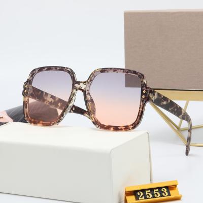 China Fashion Sunglasses Striped Big Square Casual Fashion Sunglasses Wholesale Logo Customized Glasses Men And Women Customized for sale