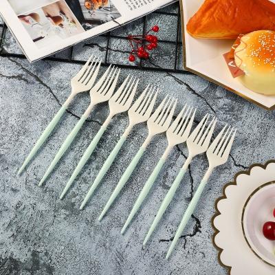 China Wholesale Price Knife Fork Plastic Spoon Set Disposable Green Gold Mint Silver Rosegold for sale