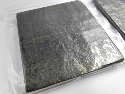 China Japanese Korean Toasted Seaweed Sea Vegetable Sushi Nori 50PCS Full Sheets Half Sheets for sale