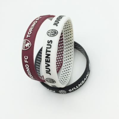 China Promotion New Year Gifts Custom Embossed Logo Silicone Rubber Wristbands Printed for sale