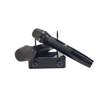 China Handheld Microphone Professional 1080P High Power Conference Wireless Mic With Echo for sale