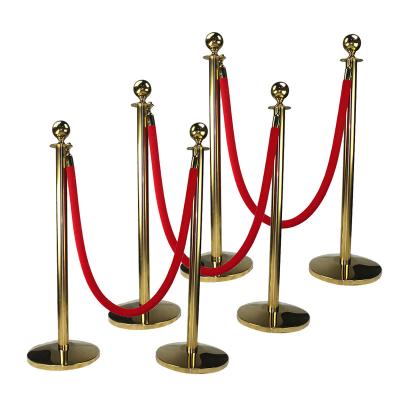 China Easy To Assemble And Delivery Cuerdas Y Classic Rope Barrier Red Carpet Queue Rack Gold Stand for sale