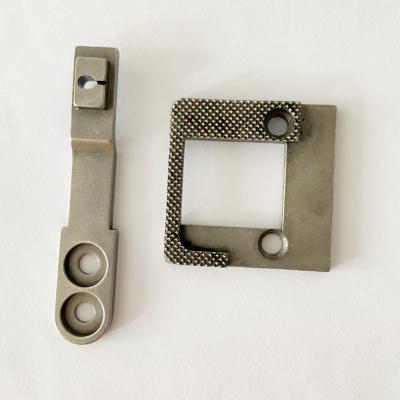 China Machinery Repair Shops Needle Plate / Feed Dog For SUNSTAR KM 380 Sewing Machine Gap Parts for sale