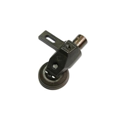 China PFAFF 491 Machinery Repair Shops Roller Foot Sewing Machine Spare Parts Presser Foot Wheel 91-119681-93 for sale