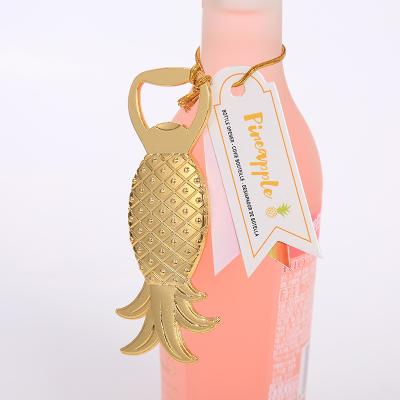 China Metal Pineapple Bottle Opener Gift Return Gifts for Guest Wedding Party Keepsake Birthday Bridal Shower for sale