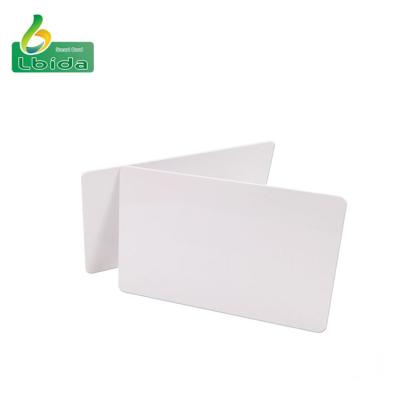 China Membership Card 13.56mhz Printable 1K Memory Smart RFID NFC Blank Card For Transportation for sale