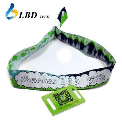 China Fashion& Popular Classic LBD MIFARE Woven Fabric 1K High Frequency Loyalty Wristband for sale