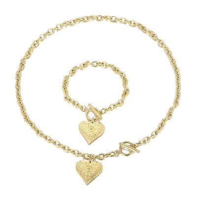 China Classic Vintage Jewelry Heart Design Stainless Steel Necklace and Bracelet Sets for Women for sale