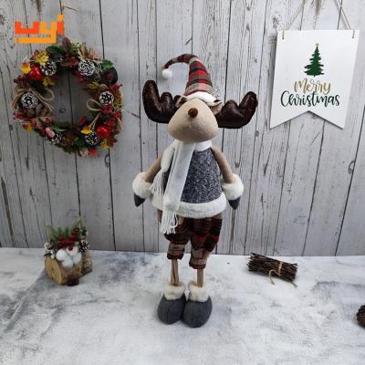 China 2022 New Arrival Eco-friendly Materials Christmas Decoration Lovely Plush Reindeer Indoor Animated Gifts Moose With Iron Legs Holding Moose Ornament for sale