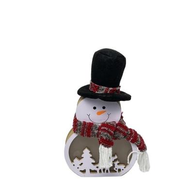 China 2022 Special Design Christmas Snowman Dolls Wooden Decor Ornaments Christmas Gift for sale