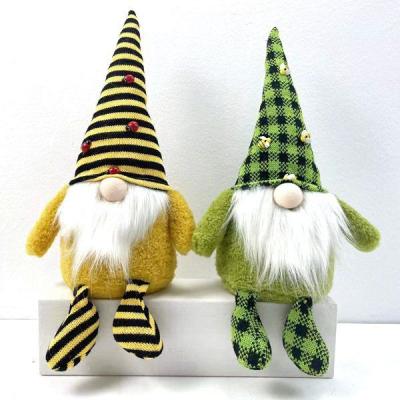 China Hot Selling Handsome Summer Bee Hat Classic Dwarf Ladybug Christmas Polyester Fiber Elves Hot Selling Sitting Husband for sale