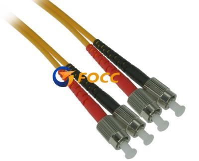 Cina Tipo cavo duplex del polacco dell'APC della toppa della fibra della guaina del PVC del cavo a fibre ottiche di singolo modo di 3.0mm FC in vendita