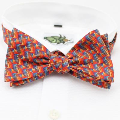 China 100% Official New Fashion Novelty Twill Bow Tie Digital Printing Fancy Men's Bow Ties Colorful Self Handmade Adjustable 100% Silk Tie for sale