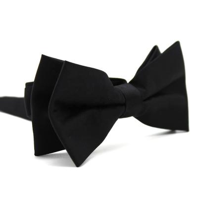 China 100% Satin Pretied Polyester Gents Party Bow Tie Black Woven Adjustable Tuxedo Handmade Never Expired Classic Solid Color Handmade for sale