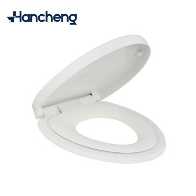 China Modern D-Shape Toilet Seat For Families With Children Soft-End Three Way Mechanism Removable For Cleaning for sale