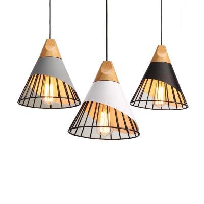 China Modern Pendant Lamp Wood Arabic Aluminum Lamp Amazon Style Contemporary Hanging Light Fixture Fixture For Bedroom for sale