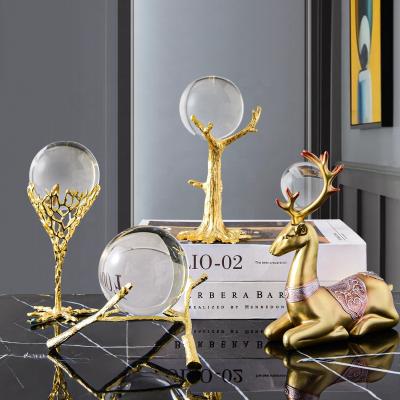 China Minimalist Table Living Room Gold Deer Accessories Other Decor Crystal Ball Luxury Home Decoration For Modern Home Decor Interior for sale