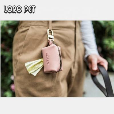 China 2021 Custom LOGO Dog Poop Bag Holder Leather Dog Waste Bag Dispenser Viable Custom for sale