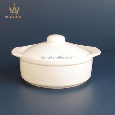 China Sustainable Wholesale Customized Ceramic Casserole Pots For Kitchen Use for sale