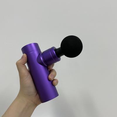 China 2022 Hot Sale Handheld Professional Body Percussion Massager Gun with Battery Large Capacity Deep Muscle Massager for sale