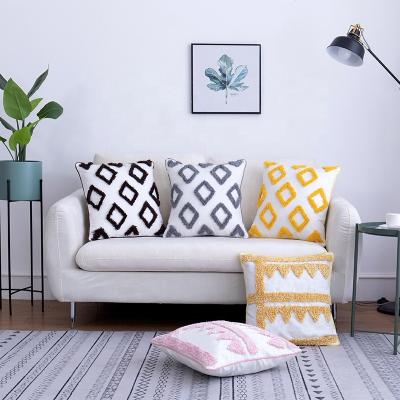 China Home Decorative Bohemian Pillow Anti-static Hook Shape Handmade Macrame Pillow Cushion Cover for sale