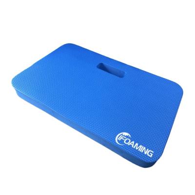 China Wholesale Large Eco-friendly EVA Foam Kneeling Mat For Garden Exercise Yoga Is Easy To Install for sale