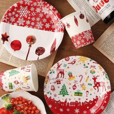 China Serve Food Amazon Hot Selling Paper Christmas Dishes Set For Dinner for sale