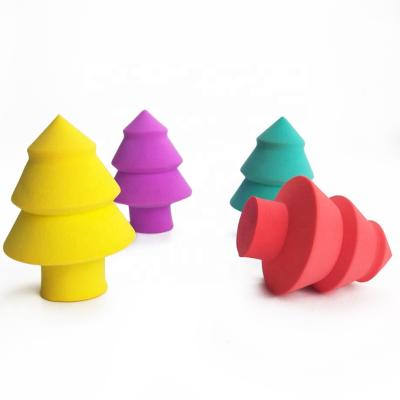 China Make Up Tools 2021 New Arrival Christmas Makeup Sponge Gifts for sale