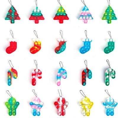 China Trigger Toys Key Chain 2021 New Arrival Christmas Mini Pop It for sale