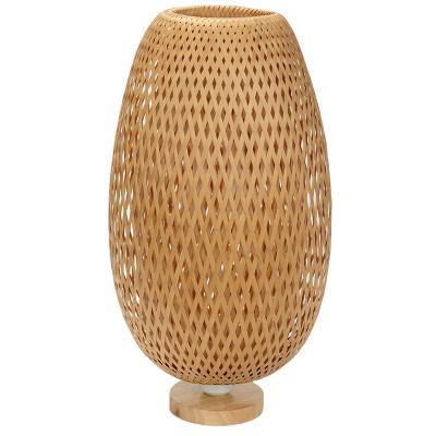 China Viable modern warm romantic bedside lamp, study, bedroom, learning lamp, eye-protecting handmade bamboo lampshade for sale