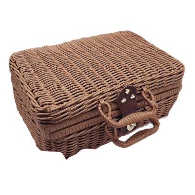 China Pastoral Eco Friendly Fruit Bread Food Picnic Storage Customize Vietnam Woven Wicker Bamboo Basket for sale