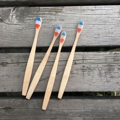 China Wholesale Disposable Private Label Travel Toothbrush Ultra Set Reusable Wooden Teeth Whitening Logo Disposable Med Bamboo Tooth Brush for sale