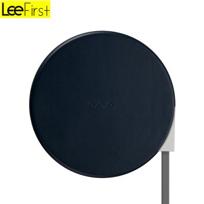 China Hot Selling Mobile Phone Leather Fast Wireless Charger Charging Pad For iPhone for sale