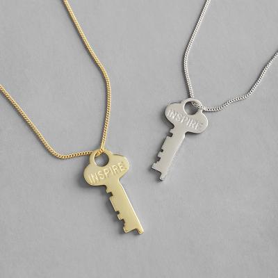 China FASHIONABLE Danyang S925 Platinum 18k Silver Simple Gold Key Pendant Necklace For Women Jewelry for sale