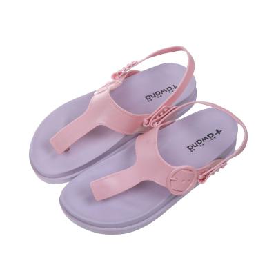 China New Fashion Women's Beach Dual-Use Shoes Flip-Flop Fashion Trend Sandals Comfortable Flat Sandals Wholesale for sale