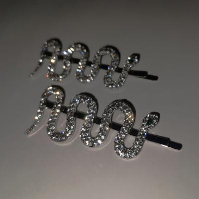 China Wholesale Hip Hop Silver Plated Crystal Snake Hair Clip Bobby Pins Rhinestone Bling Hair Clips for sale