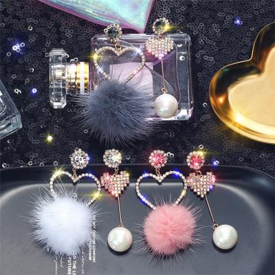 China Trendy 925 Needle Fur Ball Silver Asymmetric Crystal Diamond Heart Pearl Stud Earrings for sale